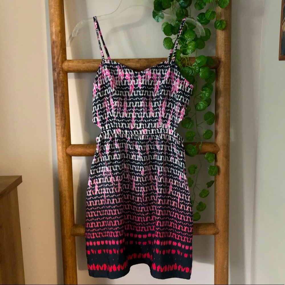 Summer Dress with Cutout Waist